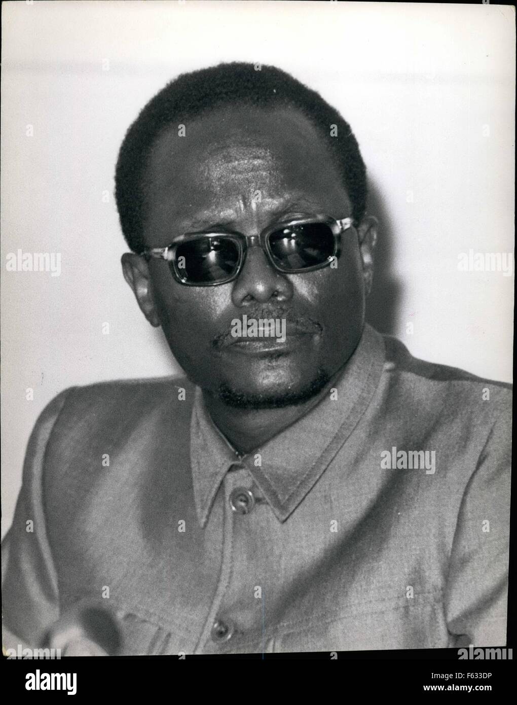 1962 - Credit: Camerapix Dr Holden Roberto, Leader of FNLA, Angolan Liberation Movement. Born 1925. Educated in the Congo. Worked in Fiance Department, Belgian Congo, 1950 - 1954. Founded UPA Party, 1954. Leader of FNLA, 1962. © Keystone Pictures USA/ZUMAPRESS.com/Alamy Live News Stock Photo