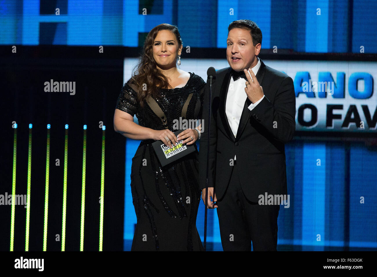 Raul gonzalez and angelica vale hi-res stock photography and images - Alamy