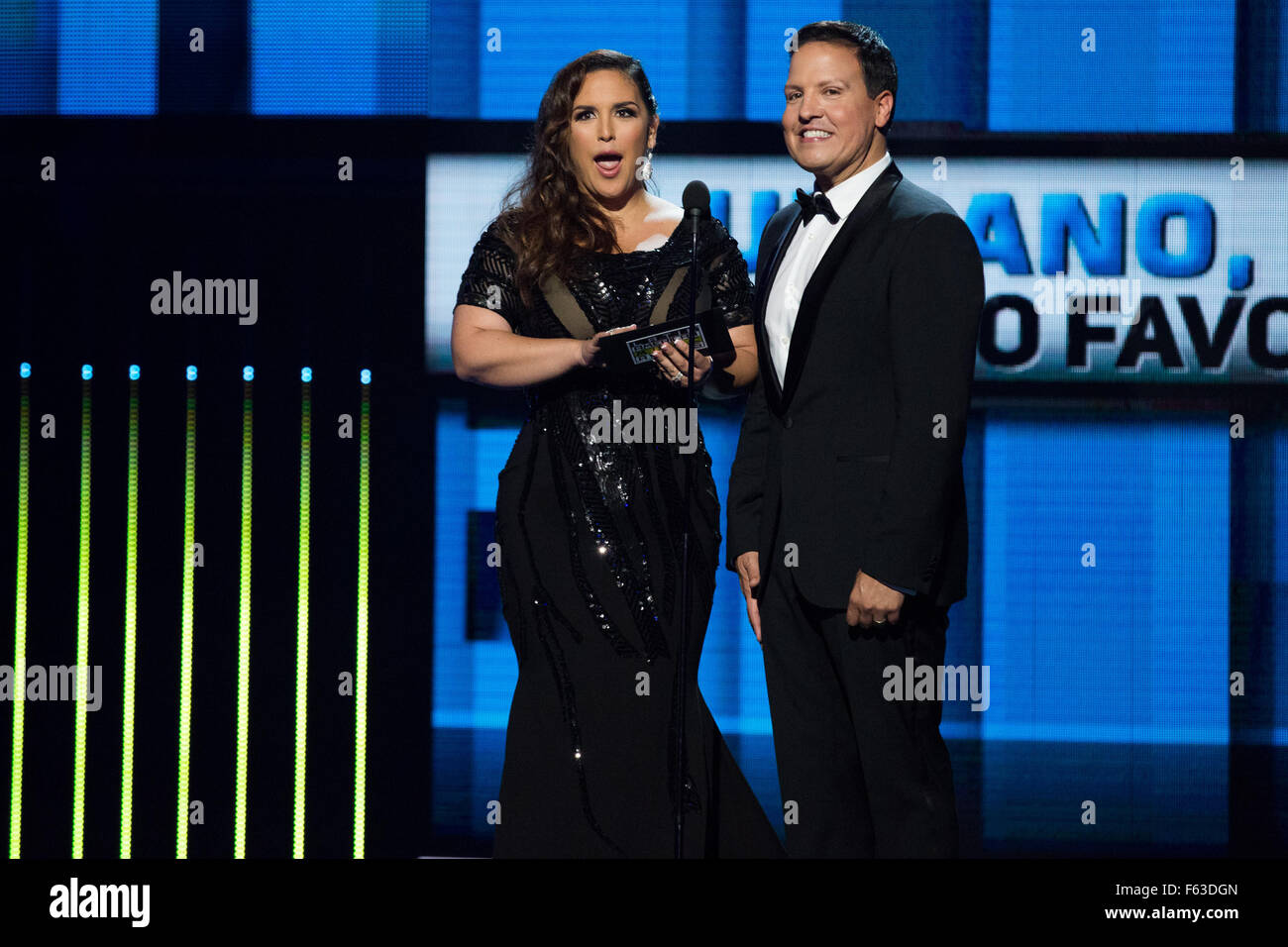 Raul gonzalez and angelica vale hi-res stock photography and images - Alamy