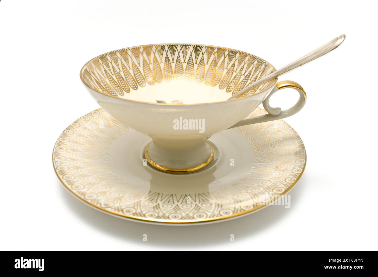 Hand painted porcelain hi-res stock photography and images - Alamy Hand painted porcelain hi-res stock photography and images - Alamy
