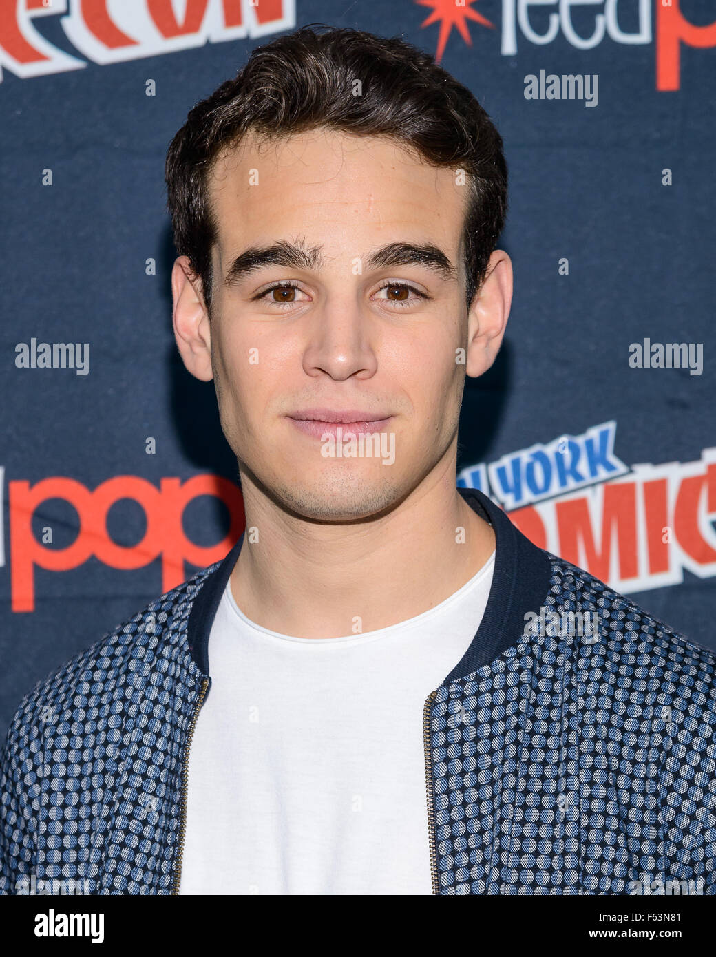 New York Comic Con 2015: 'Shadowhunters' Round Table Featuring: Alberto