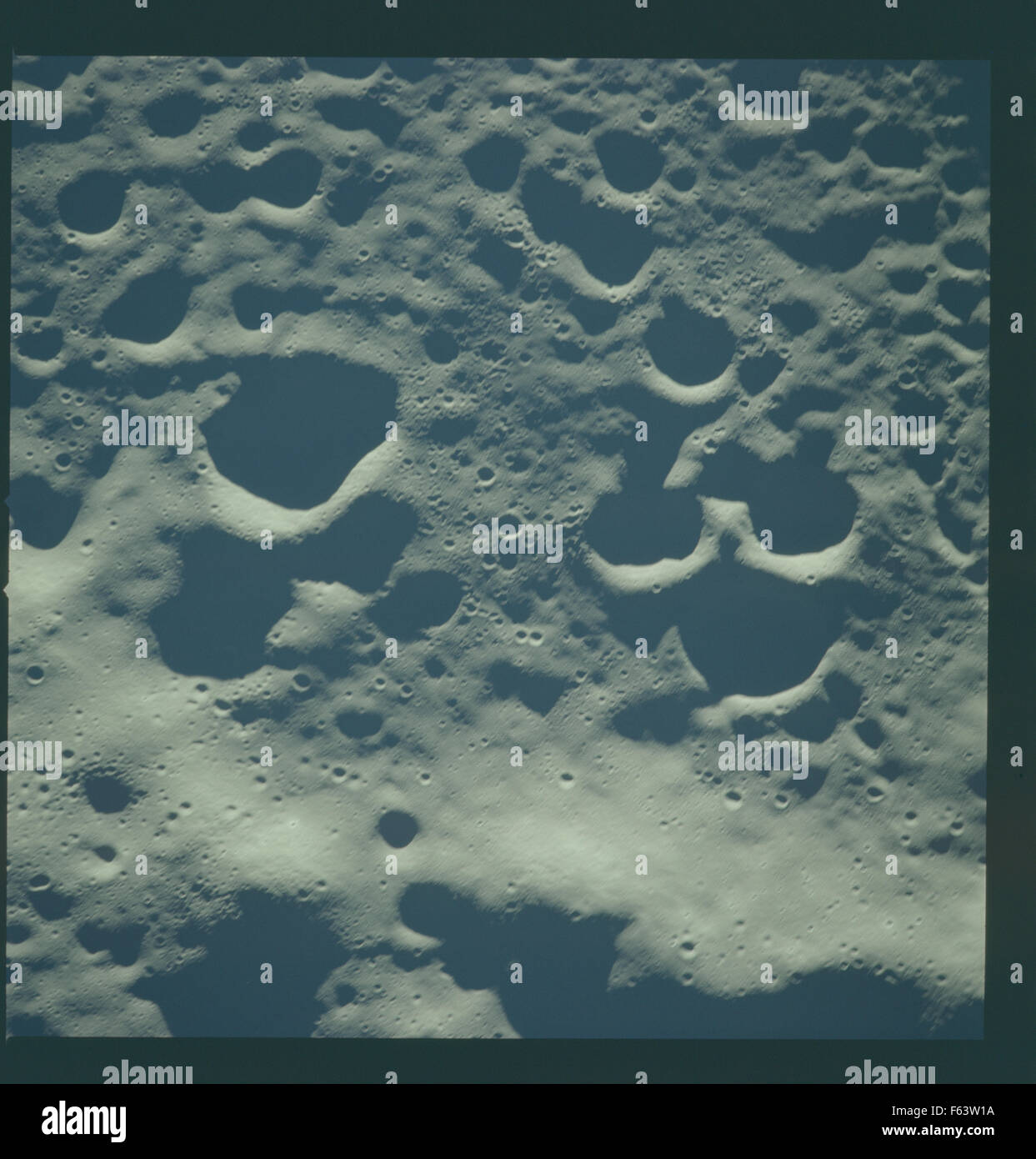 Trans lunar injection module hi-res stock photography and images - Alamy