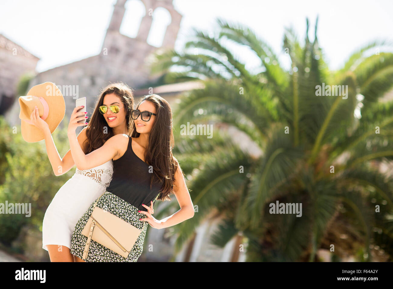 Pretty women outdoor in hi-res stock photography and images - Alamy