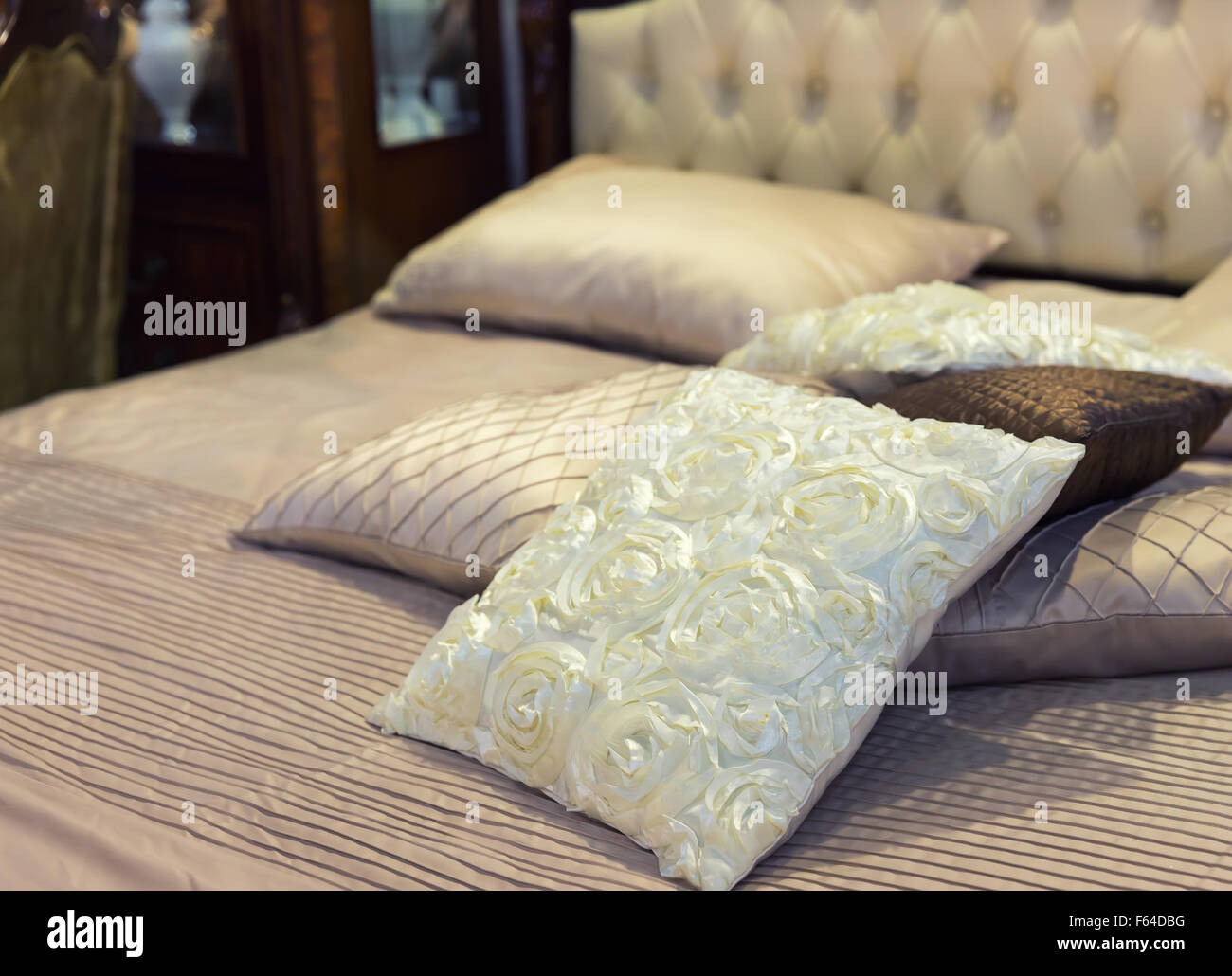 Modern luxury bed with pillows Stock Photo Alamy