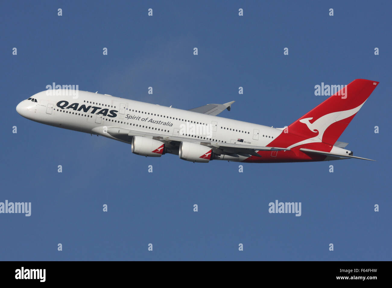 Qantas a380 australia hi-res stock photography and images - Alamy