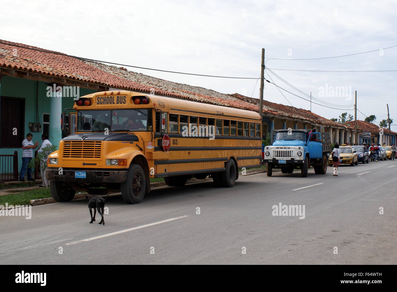 old school bus in Vinales, Cuba Stock Photo