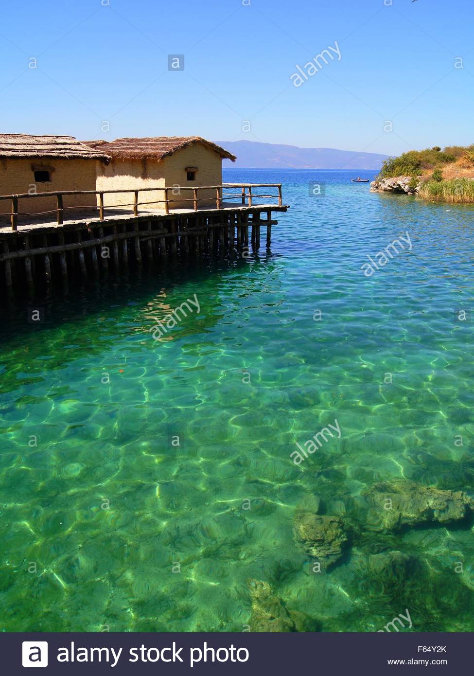 turquoise-water-of-the-lake-ohrid-macedonia-photo-taken-in-the-bay-F64Y2K.jpg