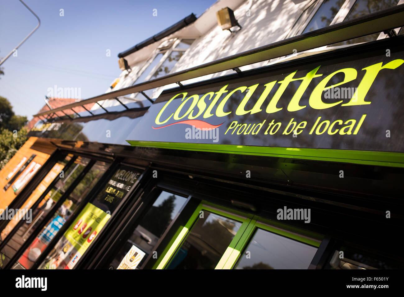 Cost cutter hires stock photography and images Alamy