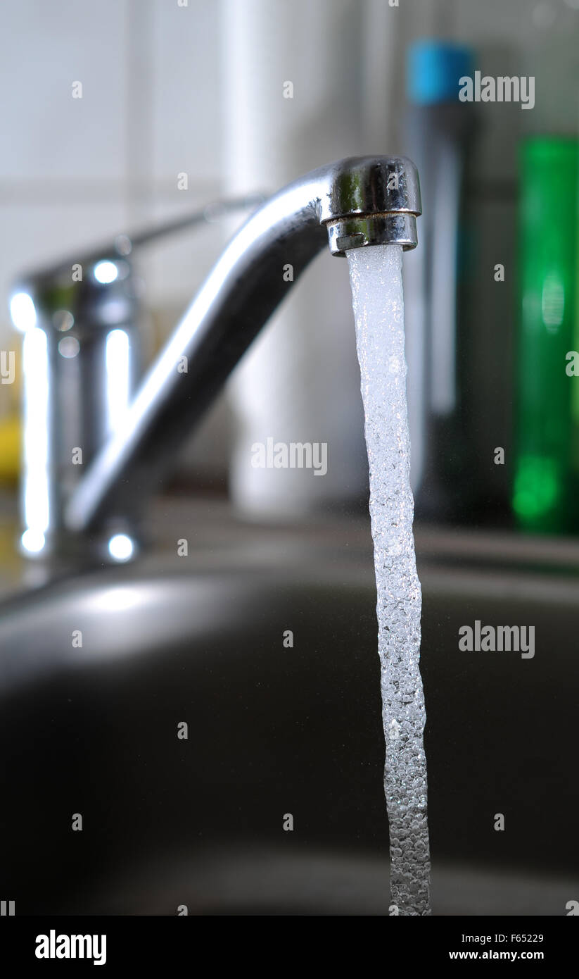 ILLUSTRATION - Running tap water in Dresden (Saxony), Germany, 11 March 2013. Photo: Thomas Eisenhuth Stock Photo