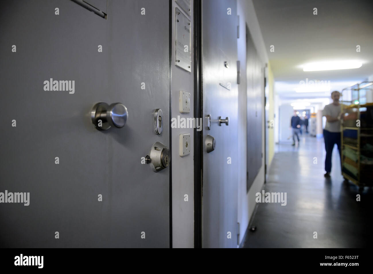 View into the cell block of the penitentiary in Dresden (Saxony) with locked cell doors. The photo was taken on 02 March 2015. Photo: Thomas Eisenhuth Stock Photo