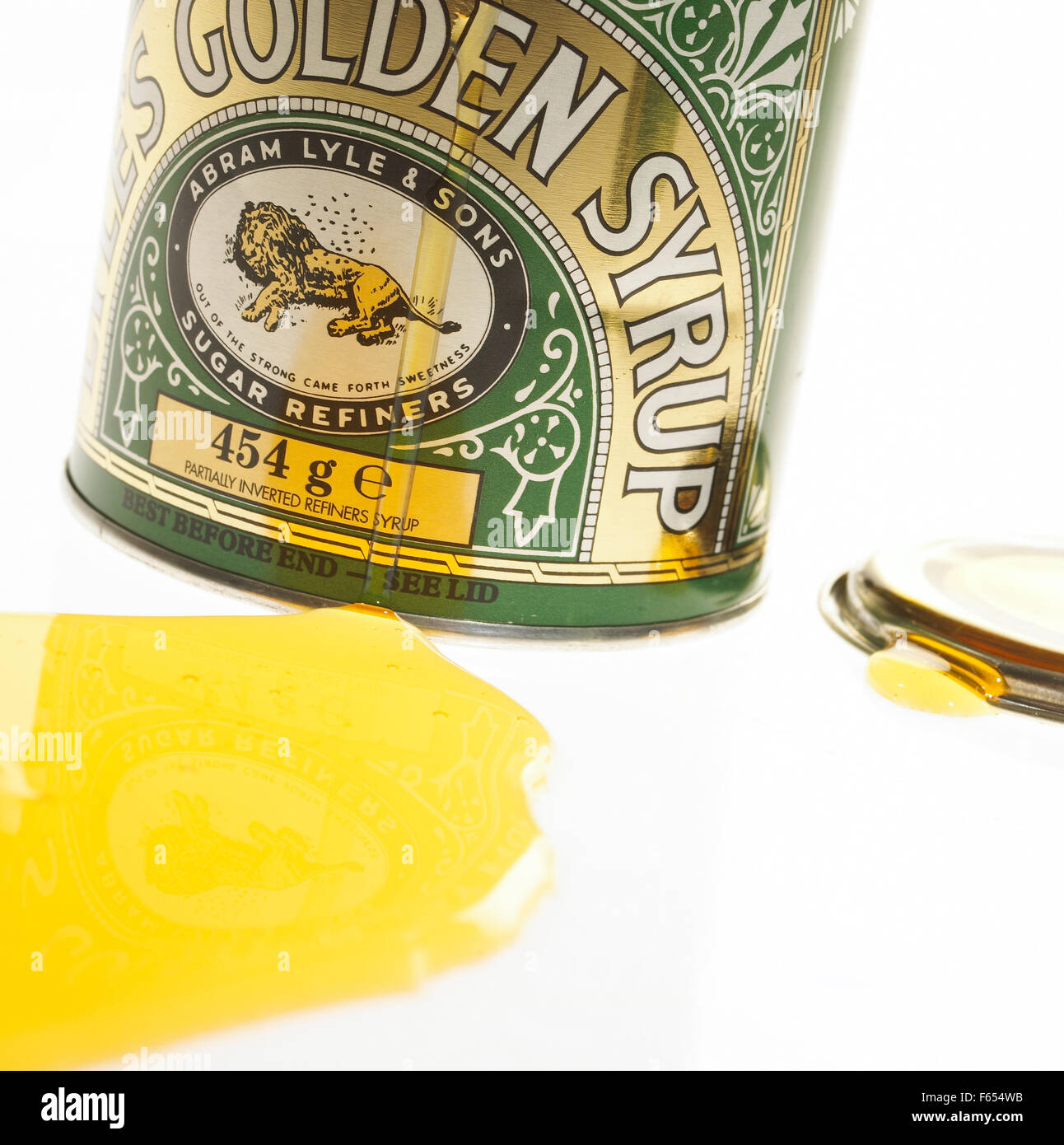 tate and lyle golden syrup Stock Photo Alamy tate and lyle golden syrup Stock Photo Alamy