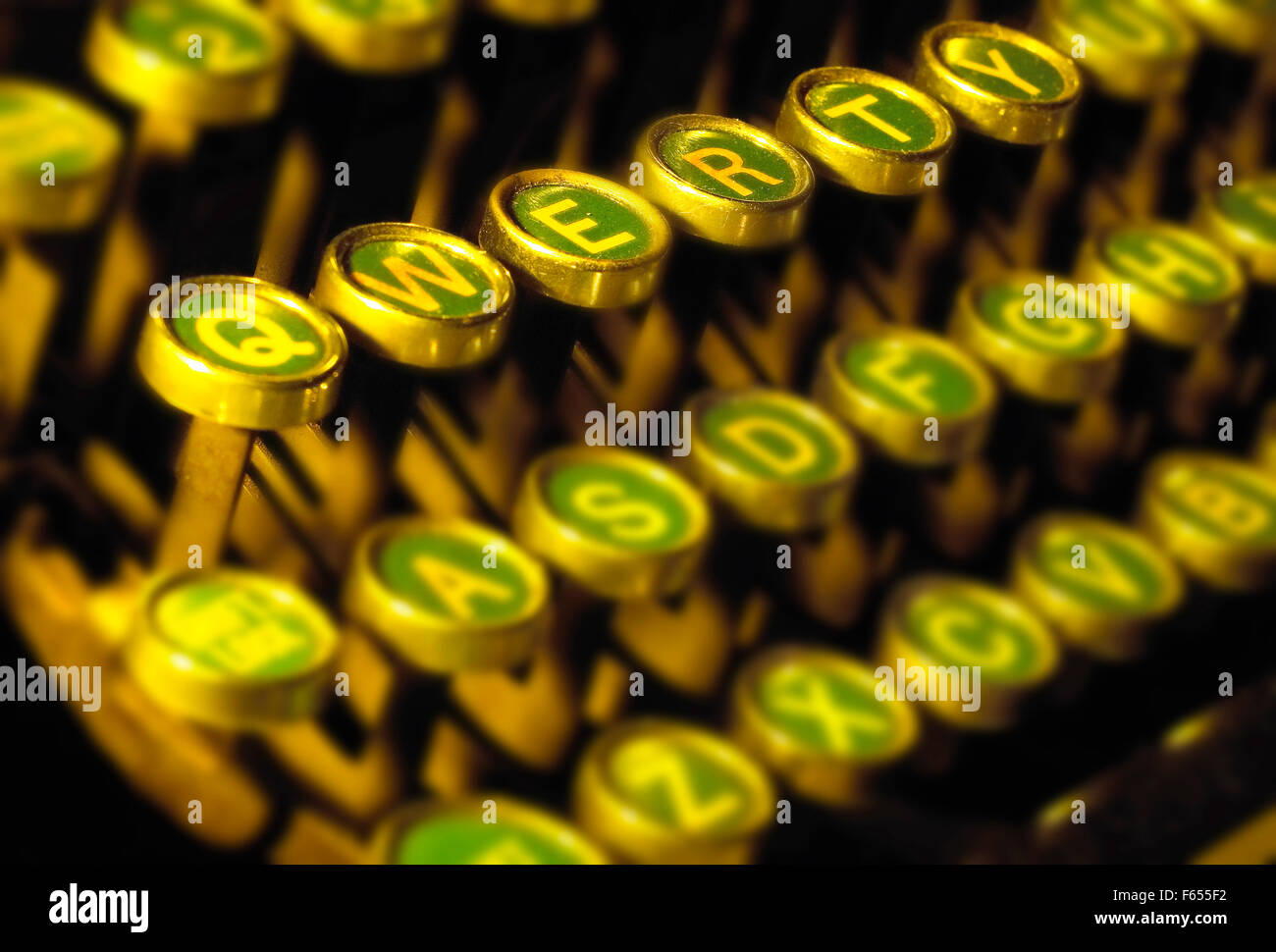 qwerty typewriter keys Stock Photo Alamy