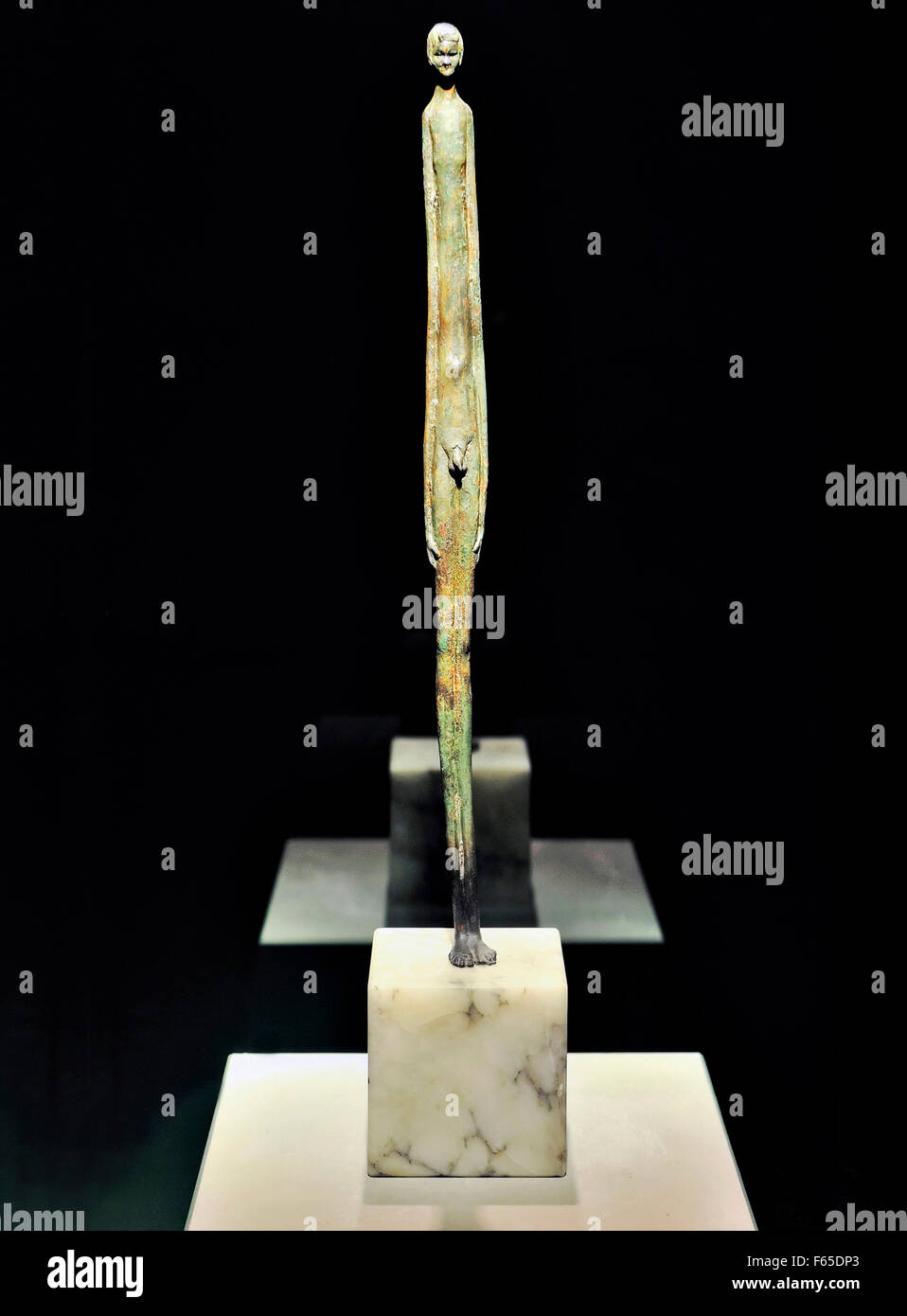 Shadow statue volterra hires stock photography and images Alamy