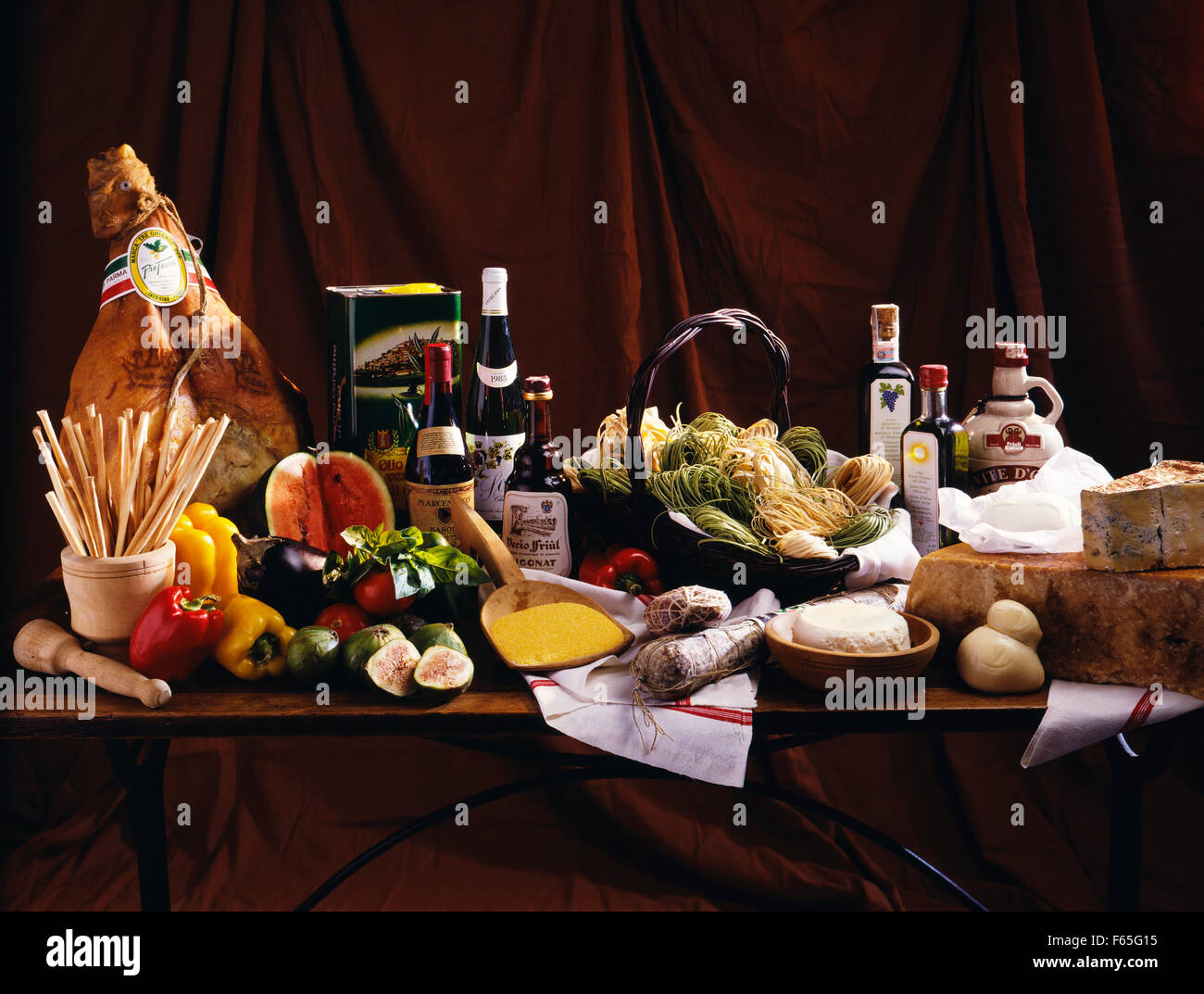 Italian sausage and chestnut pasta hires stock photography and images