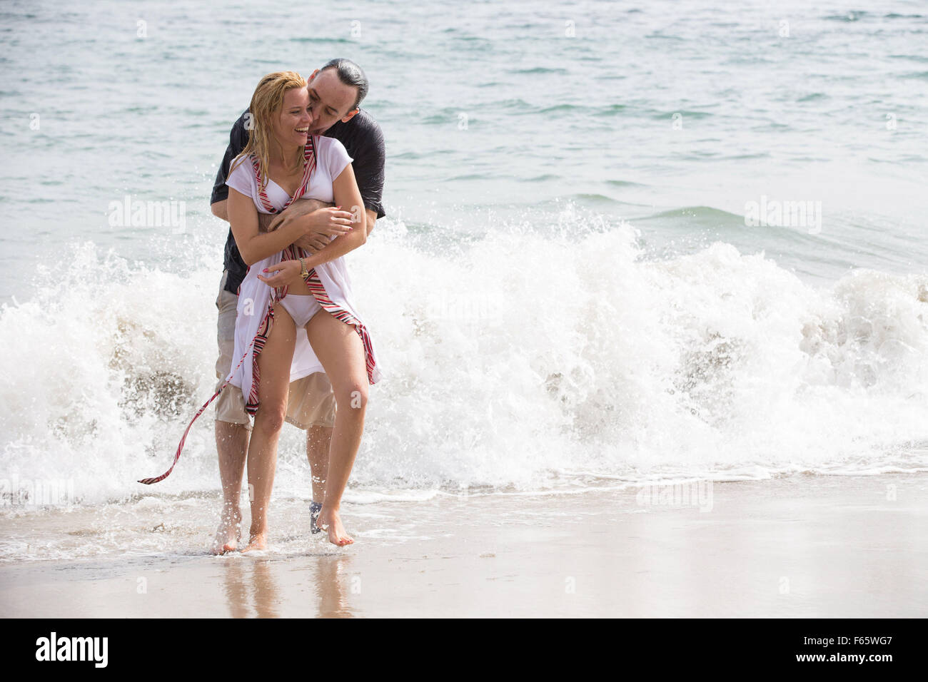 John Cusack And Elizabeth Banks High Resolution Stock Photography And Images Alamy