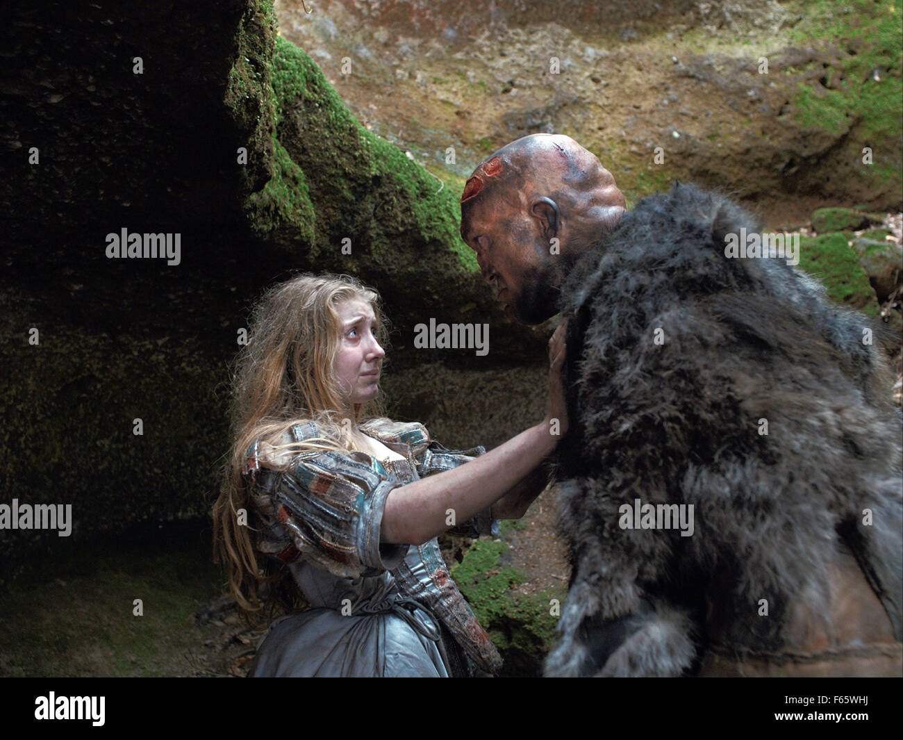 Tale Of Tales Il Racconto Dei Racconti Year 15 Italy France Uk Director Matteo Garrone Bebe Cave Guillaume Delaunay Stock Photo Alamy