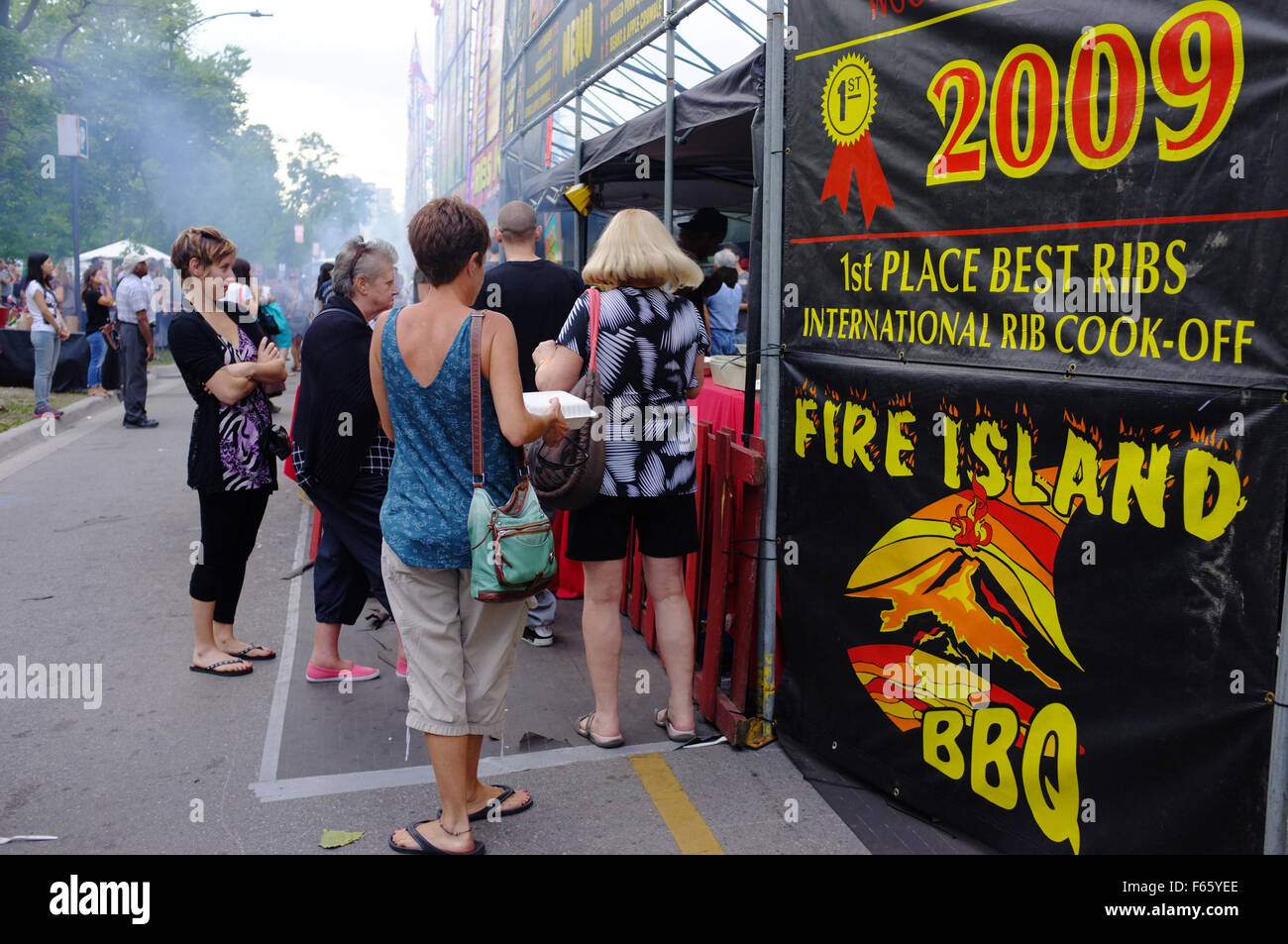 Square One Rib Fest Award winning ribs hi-res stock photography and images - Alamy