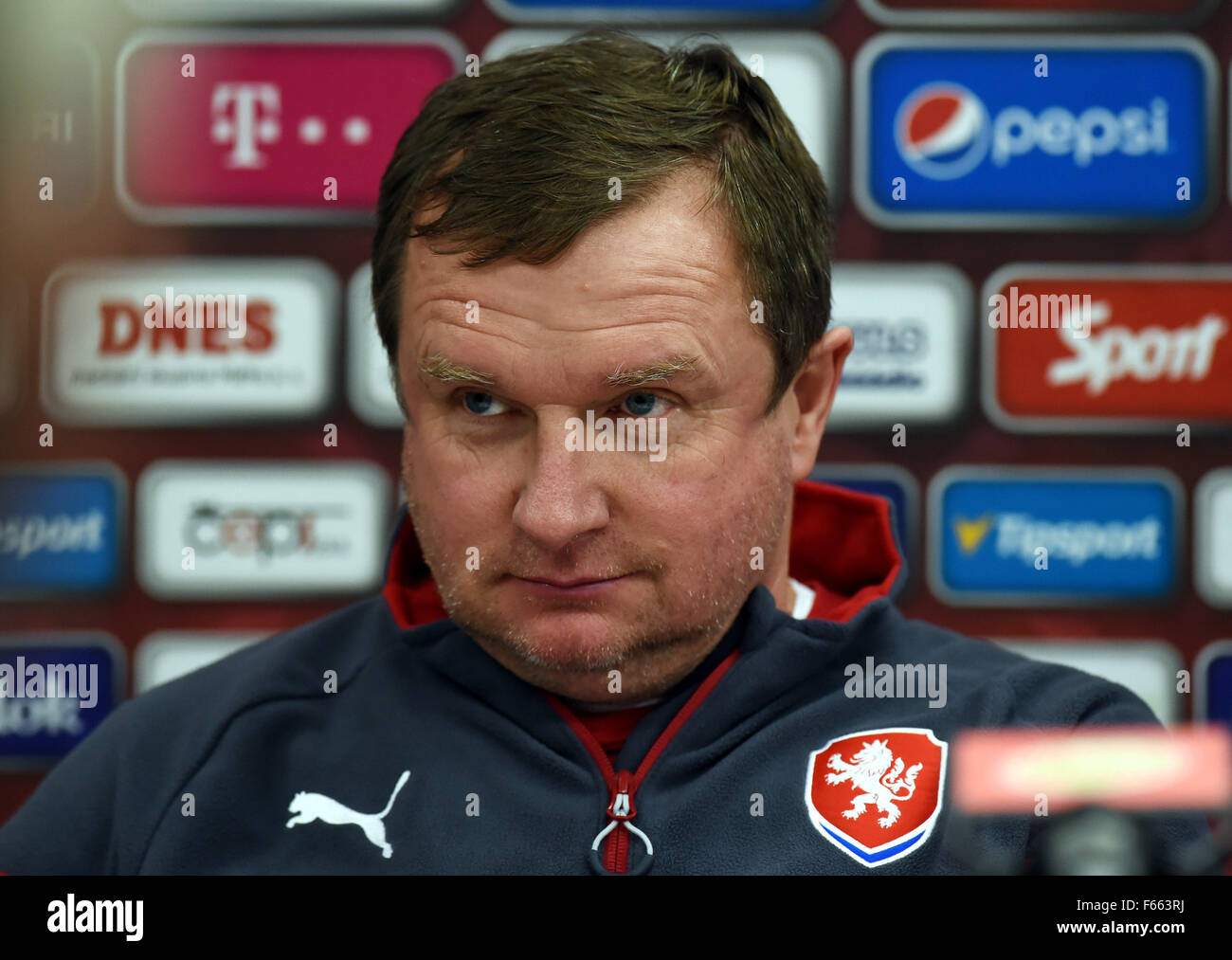 Exquisite Czech Coach Brushes Off Pressure Of 20-year World Cup Absence Abstract for Your Screen Exquisite Czech Coach Brushes Off Pressure Of 20-year World Cup Absence Abstract for Your Screen