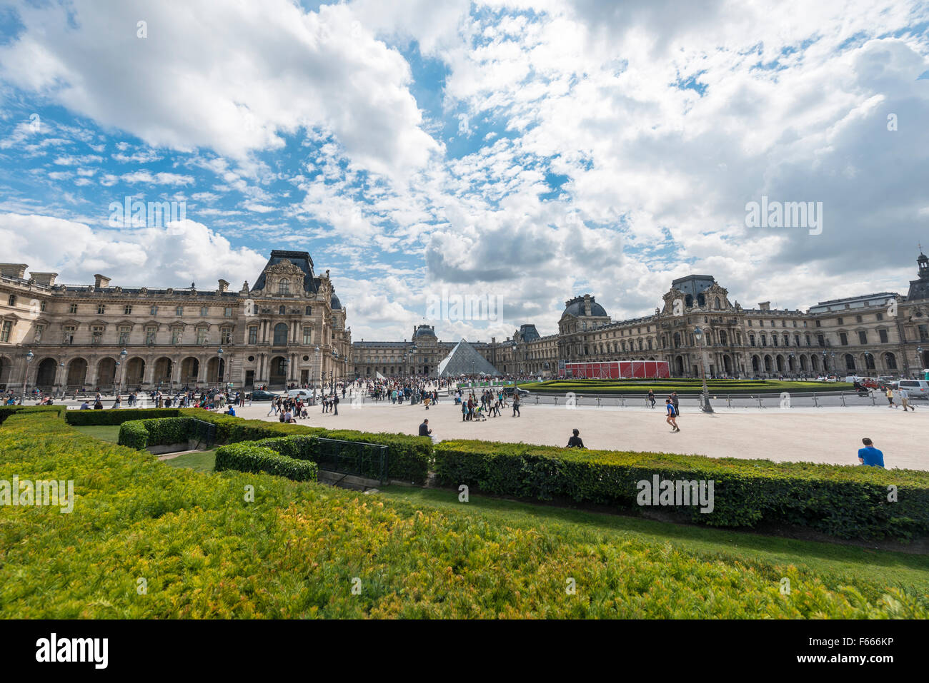 Jardin des Tuileries and Louvre Museum, Paris, Ile-de-France, France Stock Photo