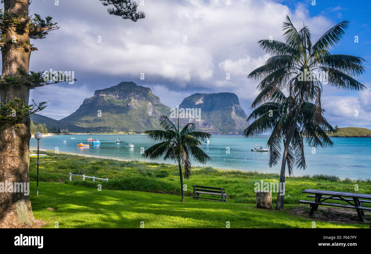 Lord Howe Island, Tasman Sea, New South Wales, Australia, Lagoon Beach with Mount Lidgbird and Mount Gower in the background Stock Photo