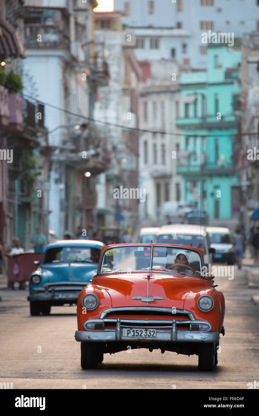 Classic American cars in Havana, Cuba Stock Photo