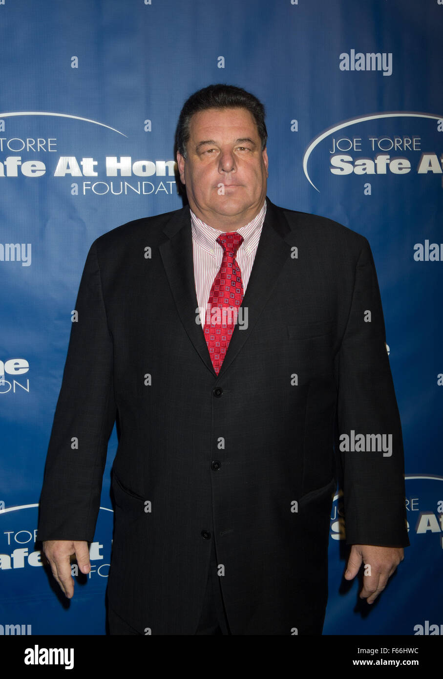 Steve schirripa hi-res stock photography and images - Alamy