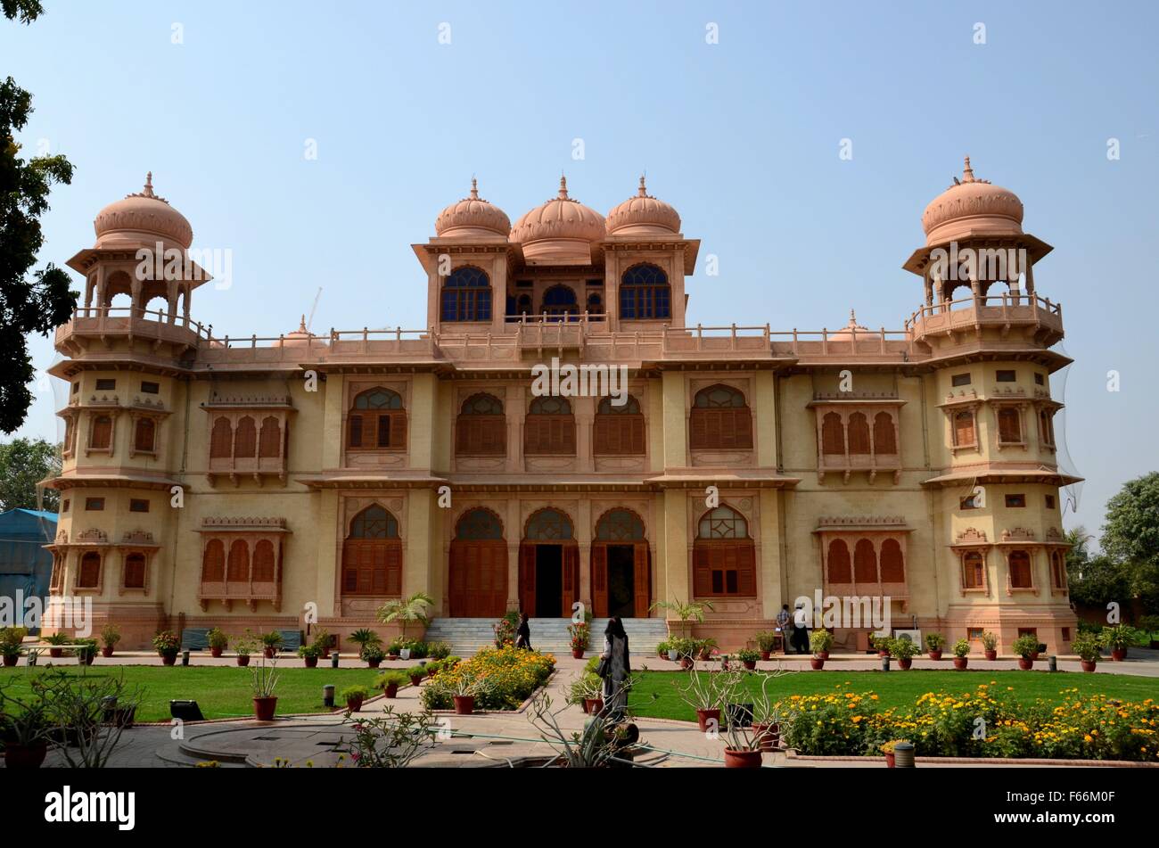 Visitors wander around gardens of Mohatta Palace Museum Karachi Sindh Pakistan Stock Photo