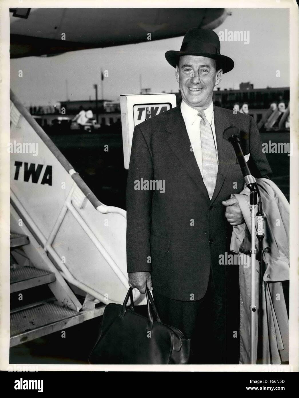 1952 - American statesman Adlai E. Stevenson. 1952 Democratic presidential candidate, leaves for Rome on trans world airlines enroute to Africa, The purpose of the trip is to perform business transactions for American law clients, but Mr. Stevenson will do sightseeing in Nairobi, Uganda, Belgian Congo and south Africa, much of which is new territory to him. Accompanying him on the journey is William McCormick Blair, Jr. A business associate. © Keystone Pictures USA/ZUMAPRESS.com/Alamy Live News Stock Photo