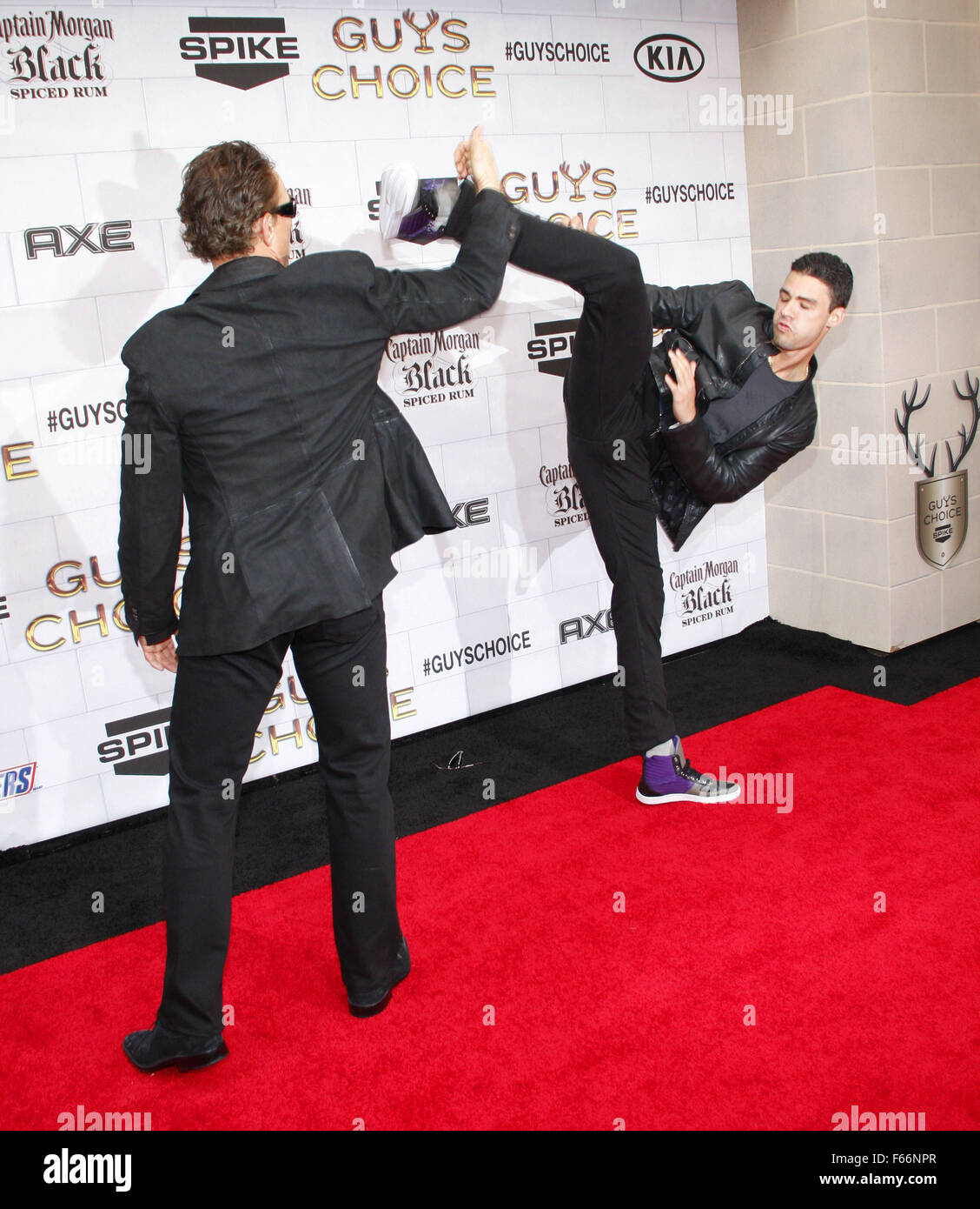 Jean-Claude Van Damme and Kristopher Van Varenberg at the Spike TV's 6th  Annual "Guys Choice" Awards held at the Sony Studios Stock Photo - Alamy