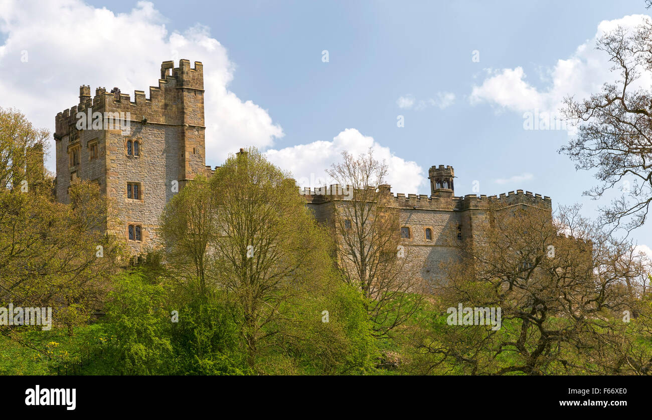 Haddon Hall Derbyshire Elizabethan charm Pride Prejudice Stock Photo