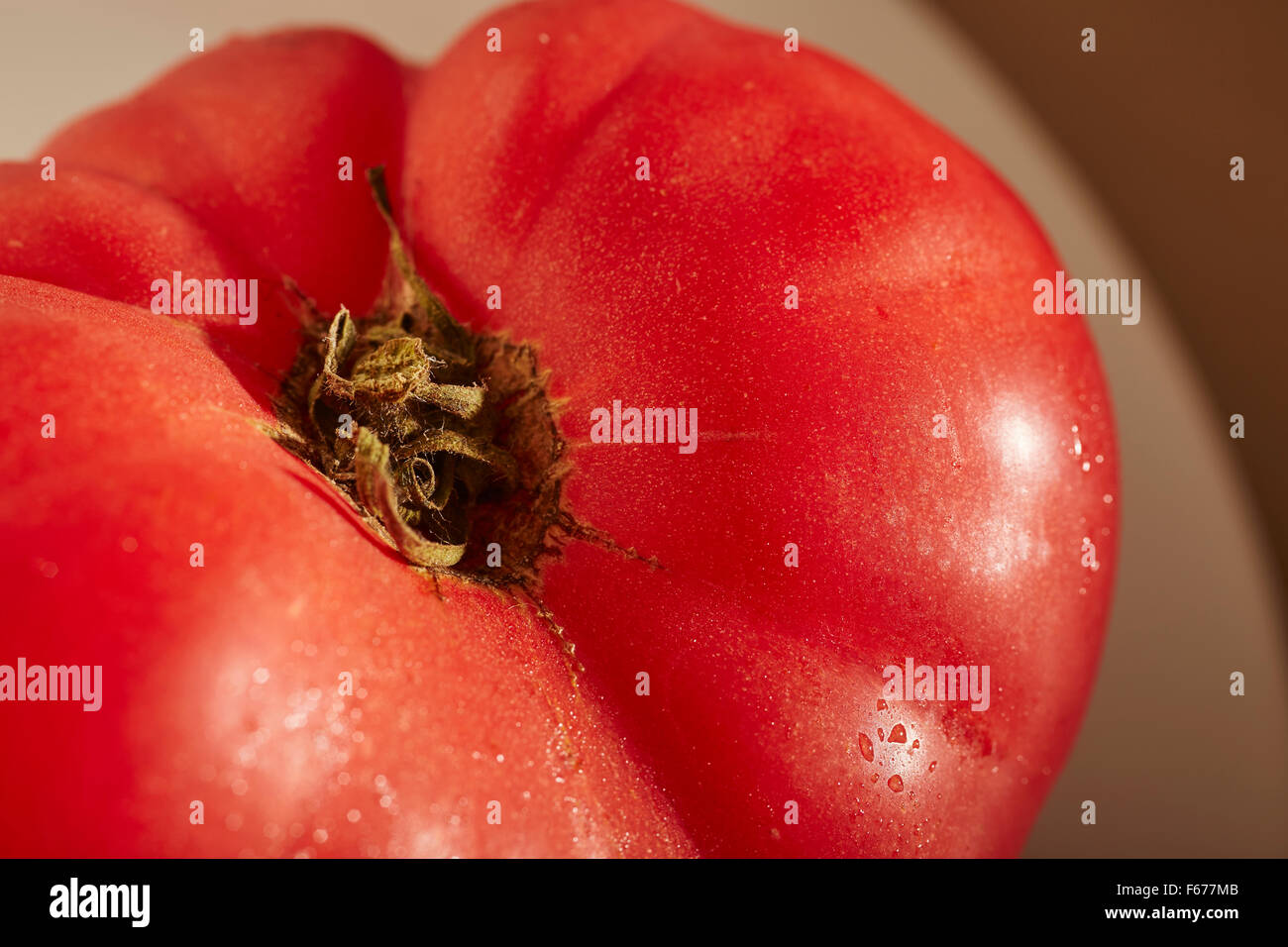 ripe heirloom tomato Stock Photo