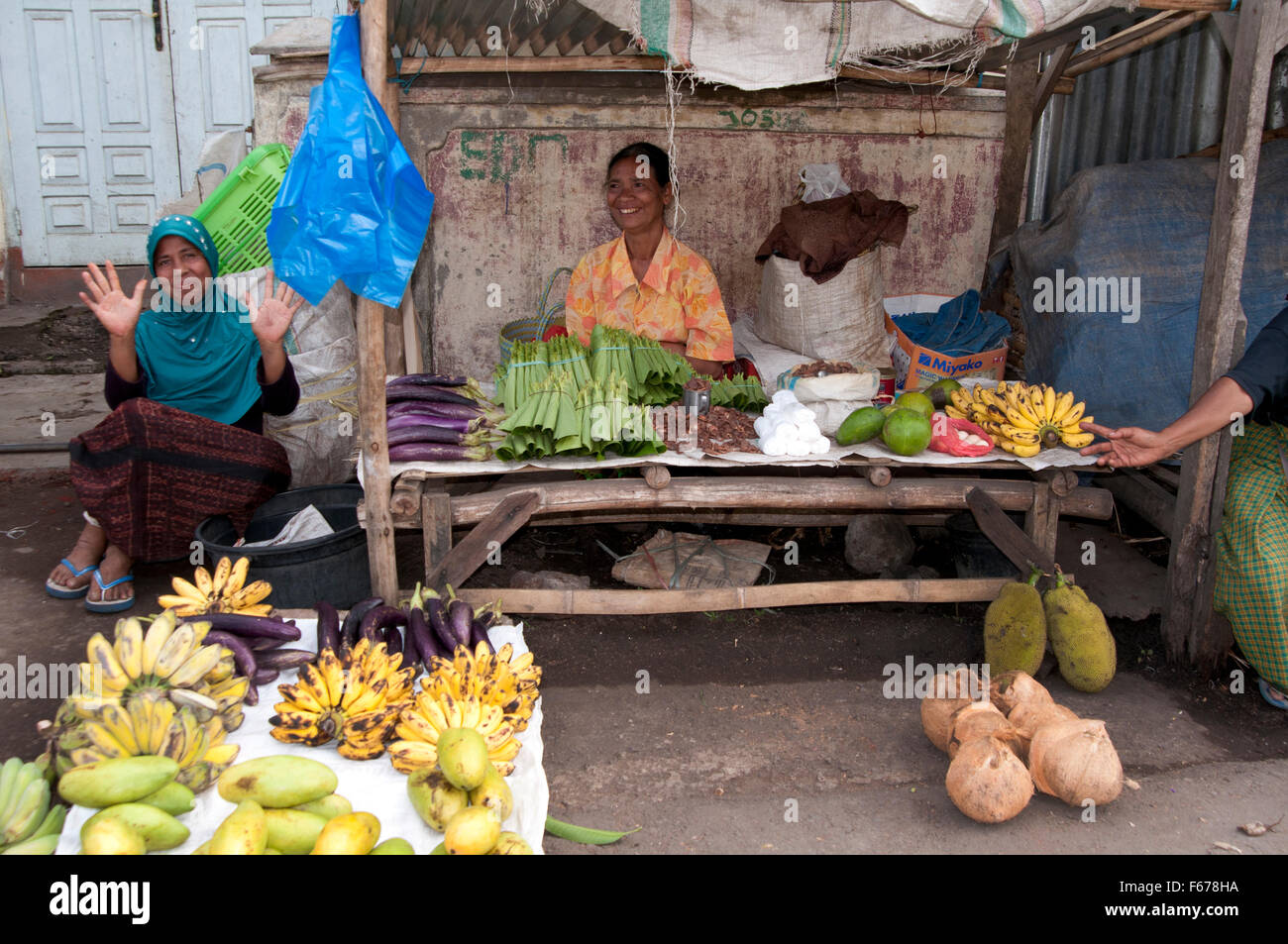 food market Indonesia Stock Photo - Alamy