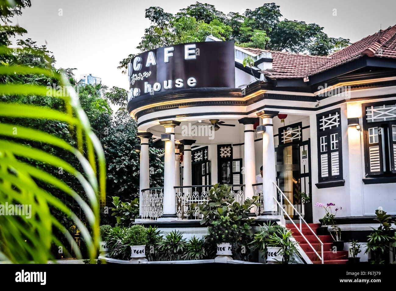Colonial black and white house in Singapore Stock Photo Alamy