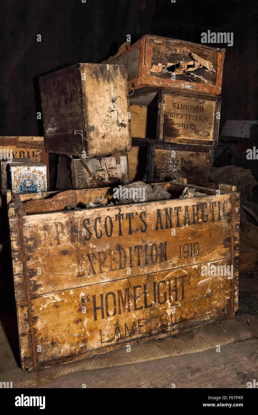 Discovery hut antarctica hi-res stock photography and images - Alamy