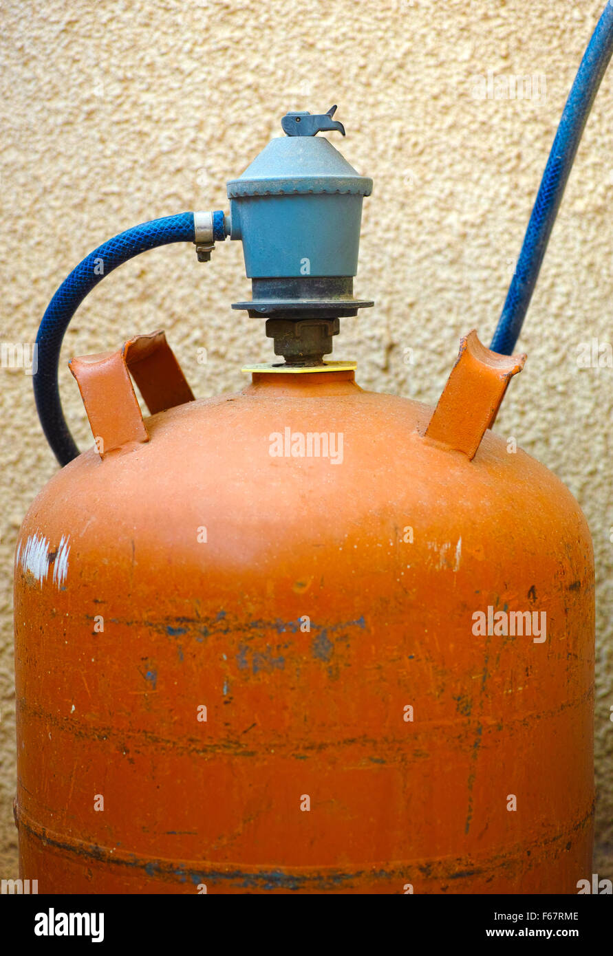 Gas bottle regulator hi-res stock photography and images - Alamy
