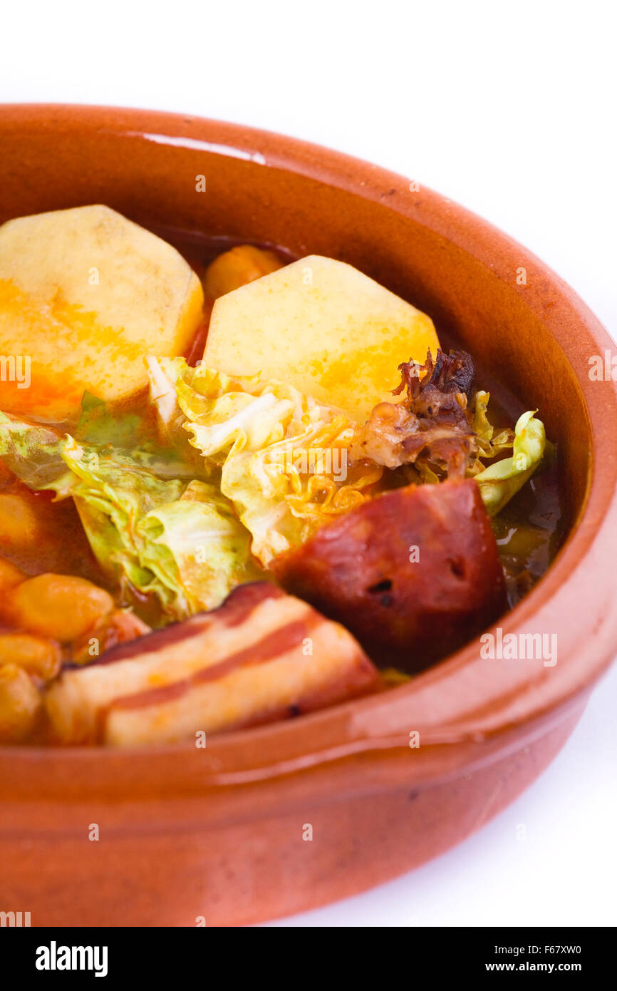 Madrid stew on earthenware pot, spanish food Stock Photo Alamy