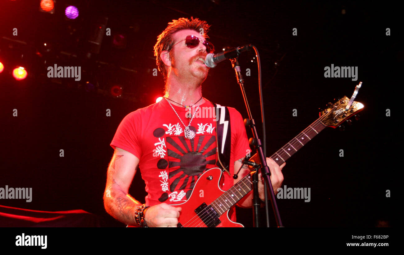 Jul 22, 2006; New York, NY, USA; Lead singer JESSE 'Boots Electric