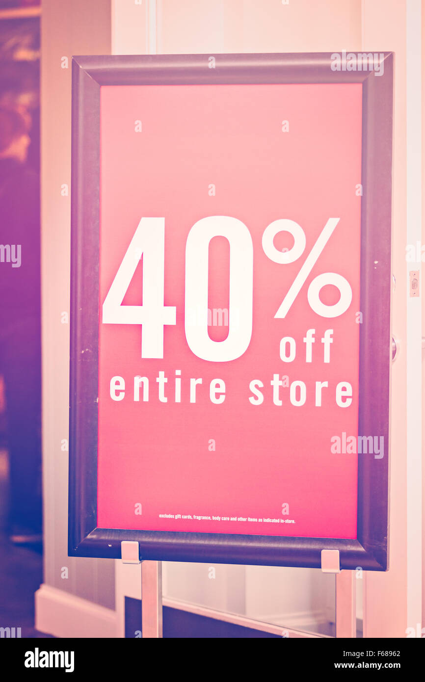 Typical north american mall hi-res stock photography and images - Alamy