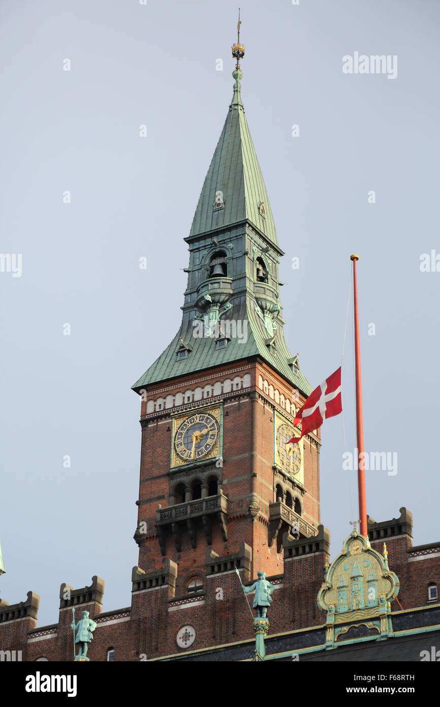 Copenhagen, Denmark. 14th November, 2015. The Danish flag is flown at half mast on public buildings and around the city as a mark of respect for those involved in the Paris attacks in France. Credit:  Simon Newbury/Alamy Live News Stock Photo