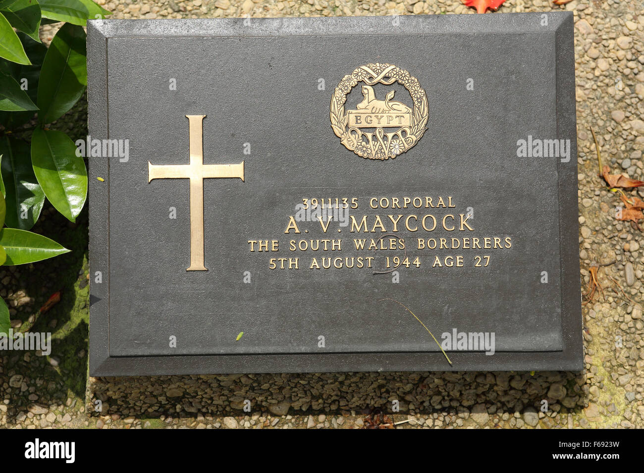 The grave of a soldier at Taukkyan War Cemetery near Yangon, Myanmar. Stock Photo
