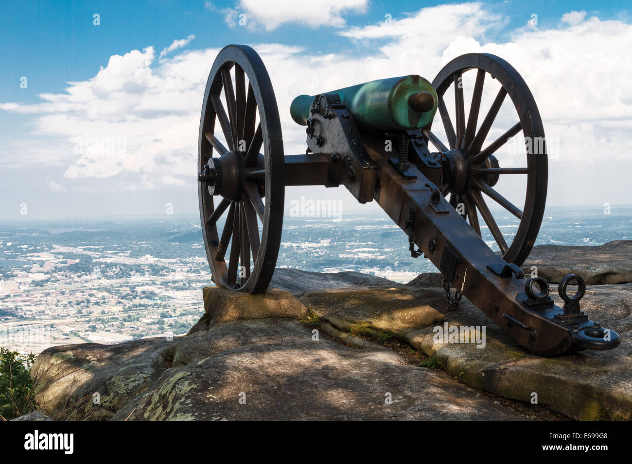 Civil War era cannon atop Lookout Mountain, overlooks Chattanooga Tennessee Chickamauga & Chattanooga National Military Park Stock Photo