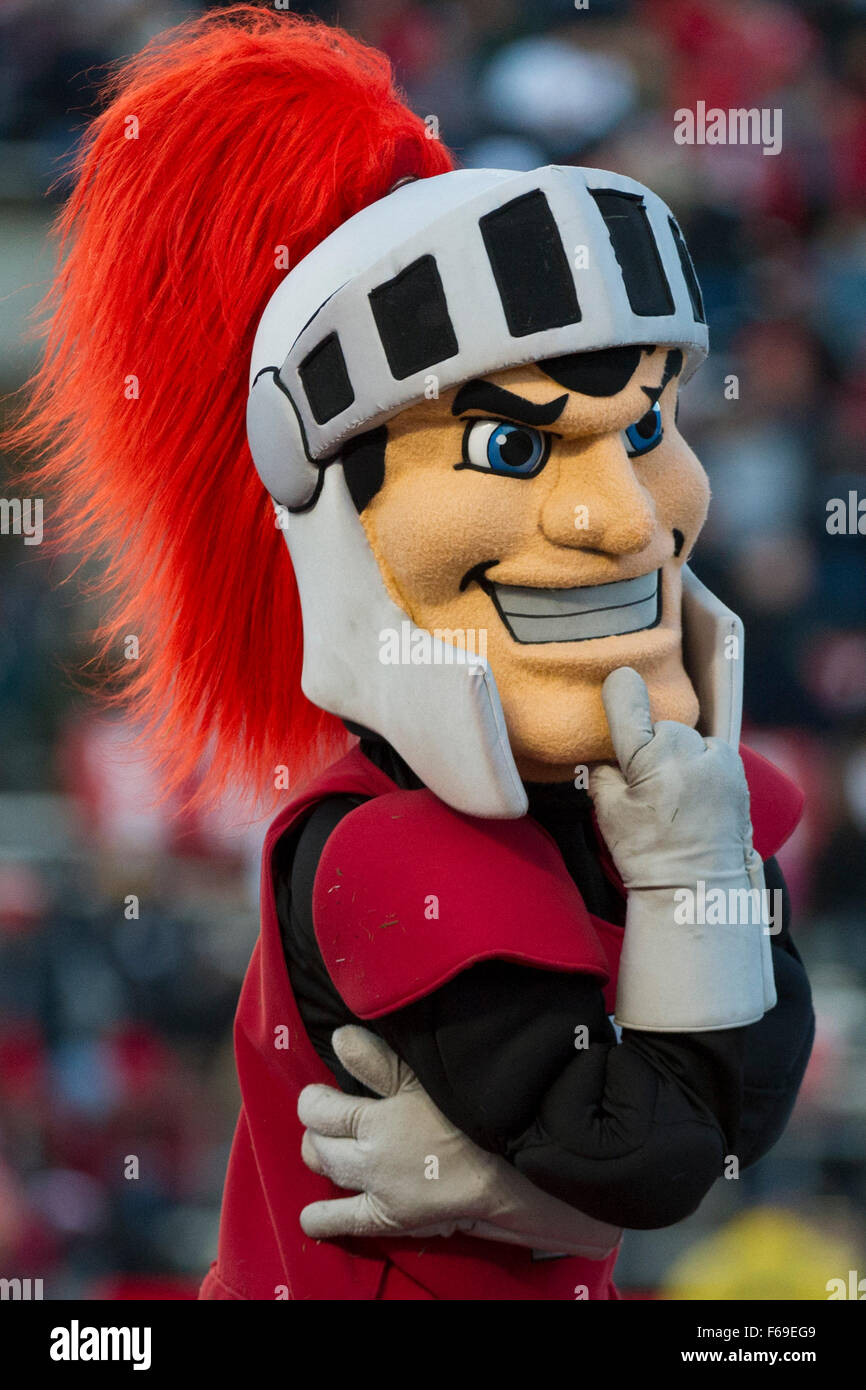Piscataway, NJ, USA. 14th Nov, 2015. The Rutgers Scarlet Knights mascot Colonel Rutgers holds his chin during the game between The Nebraska Cornhuskers and Rutgers Scarlet Knights at Highpoint Solutions Stadium in Piscataway, NJ. The Nebraska Cornhuskers defeat The Rutgers Scarlet Knights 31-14. Mandatory Credit: Kostas Lymperopoulos/CSM, Credit:  csm/Alamy Live News Stock Photo