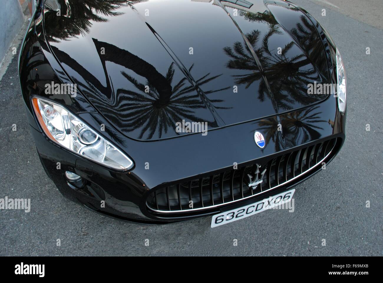 Palm trees reflected in the bonnet of a Maserati car, Puerto Banus, Costa  del Sol, Malaga Province, Andalusia, Spain, Europe Stock Photo - Alamy