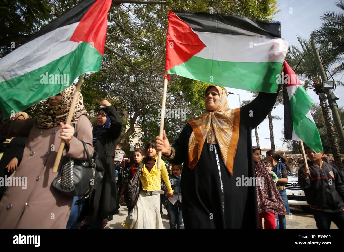Gaza City, Gaza Strip, Palestinian Territory. 15th Nov, 2015