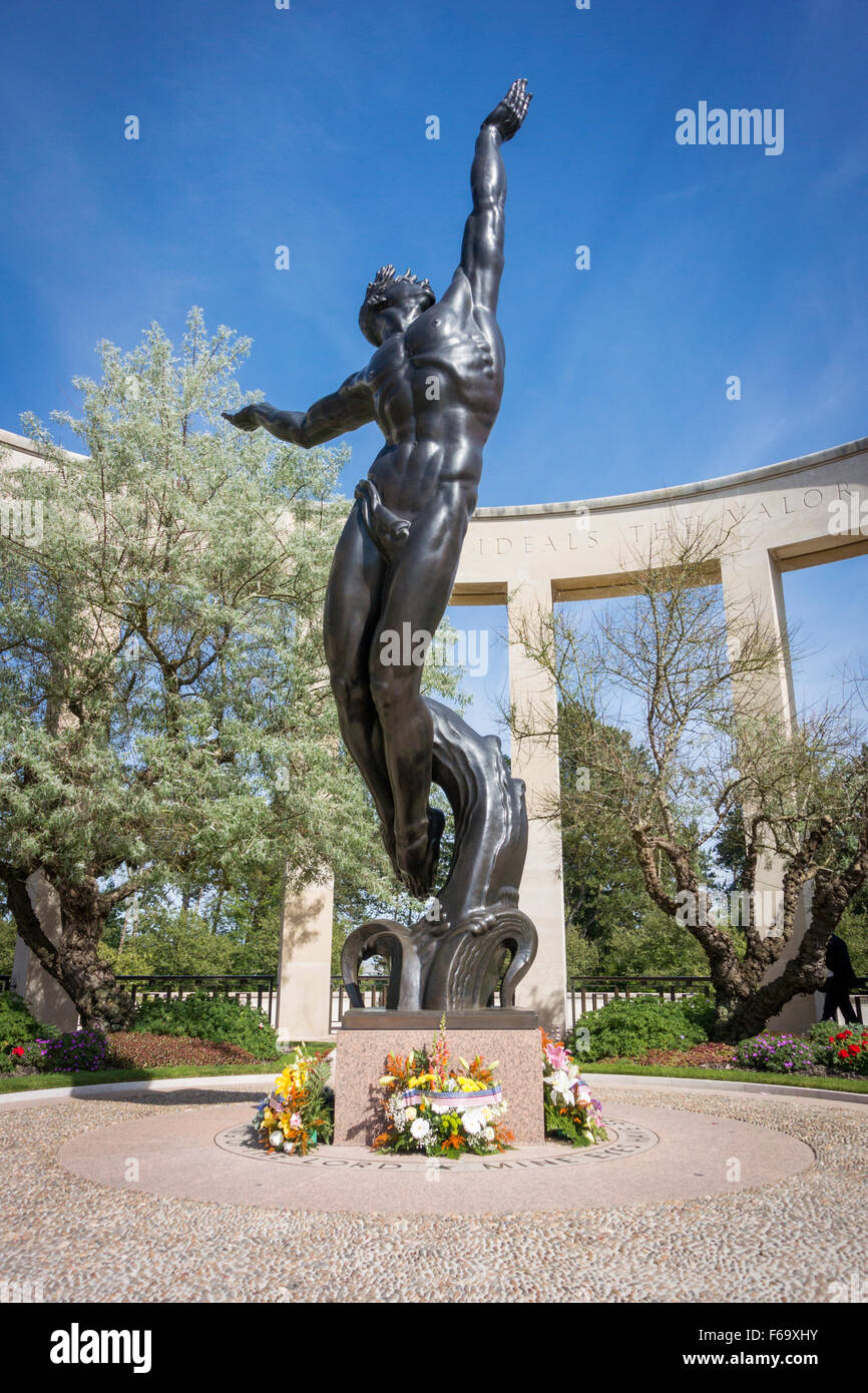 Statue in the American Cemetery in Normandy, France Stock Photo Alamy
