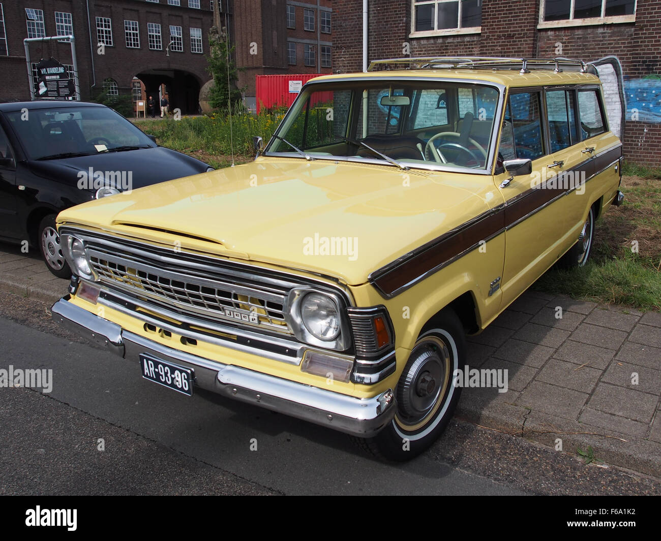 Oisterwijkste Stoomdagen 2015 1972 Jeep Wagoneer Stock Photo