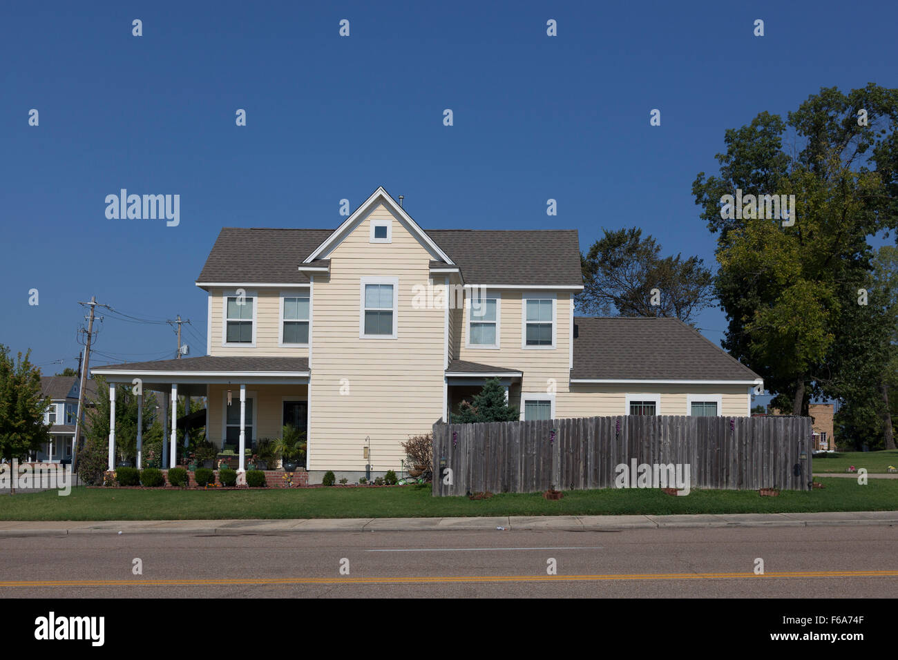 houses in a suburban street, in Memphis, Tennessee, USA Stock Photo