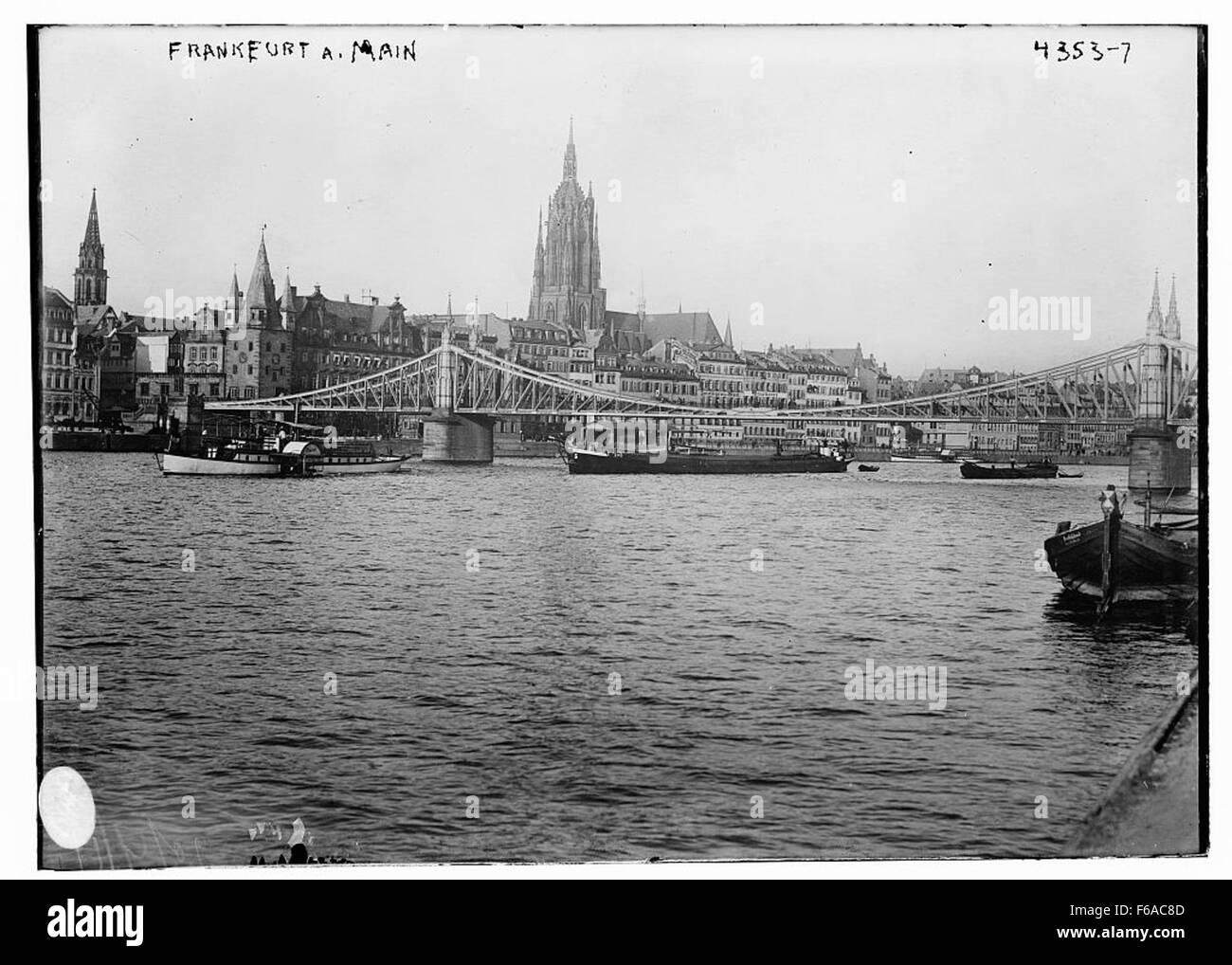 History of frankfurt Black and White Stock Photos & Images - Alamy