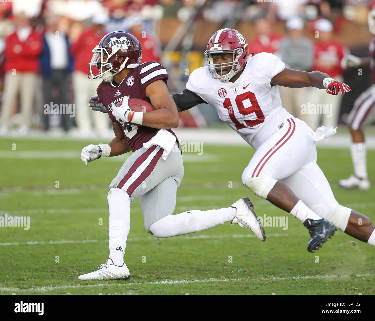 Starkville, MS, USA. 14th Nov, 2015. Alabama Crimson Tide linebacker