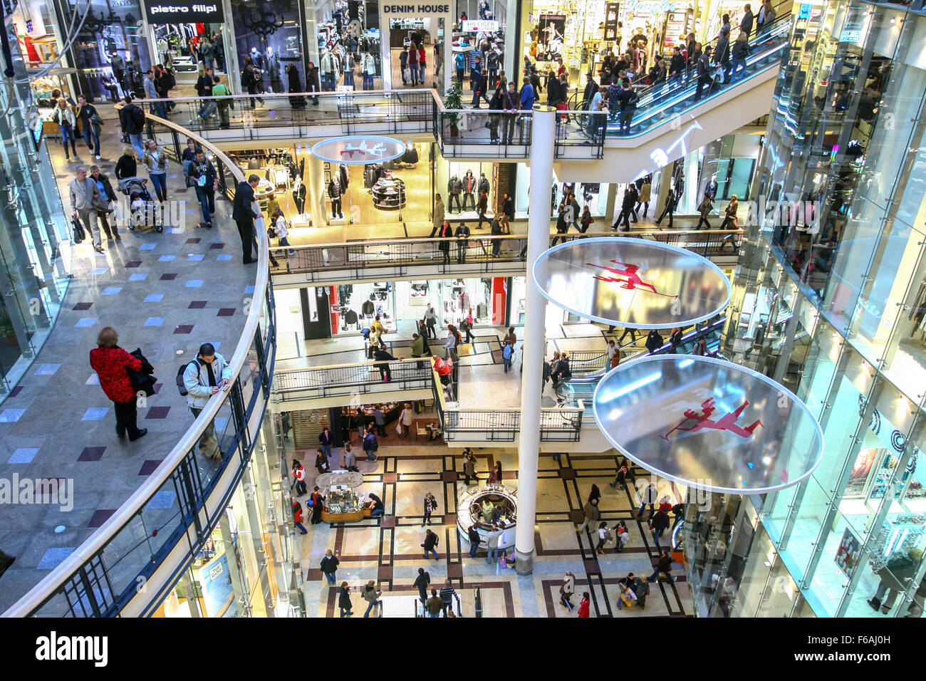 Prague shopping centre Palladium, People shopping, Czech Republic Stock Photo 89973425 Alamy